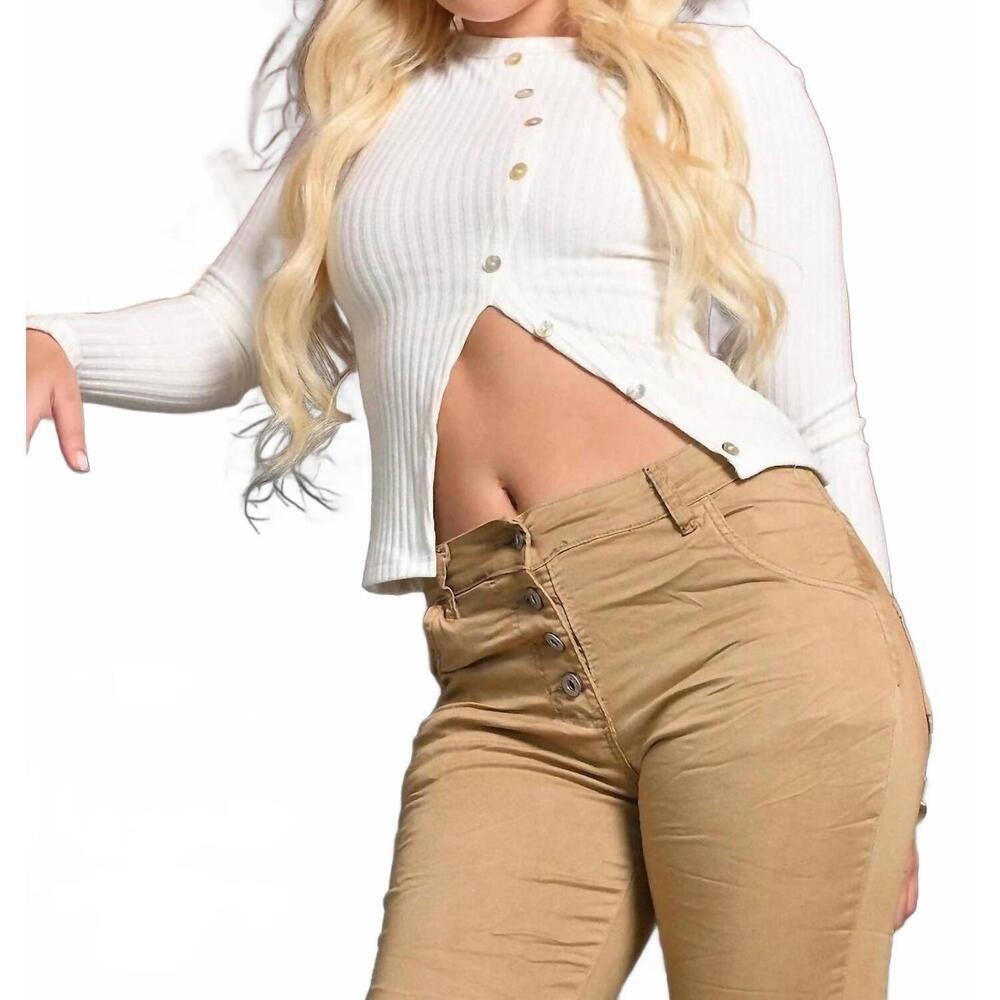 NEW BELLE D'AMOUR button down knit top in off white